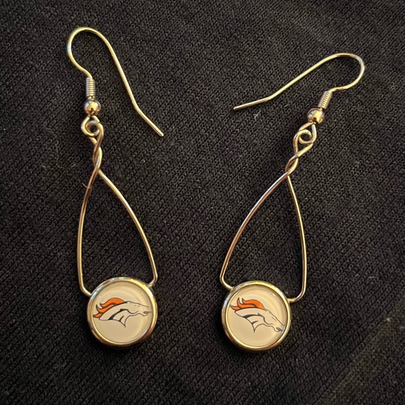 Denver Broncos Earrings - Picture 1 of 1